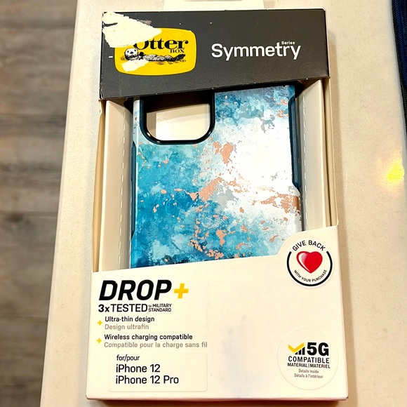 Otterbox Symmetry for iPhone 12/12 Pro - Picture 1 of 3